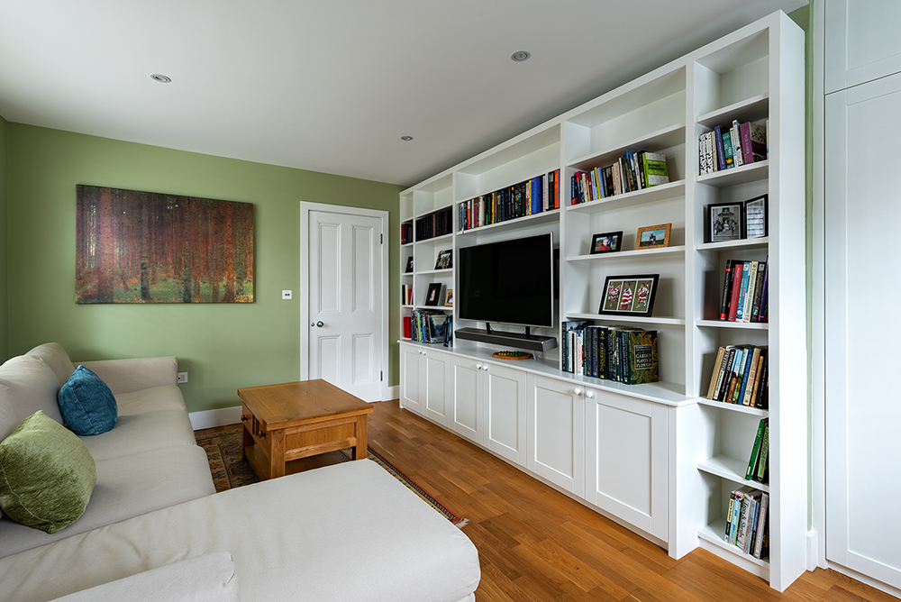 Large media unit in entertainment room