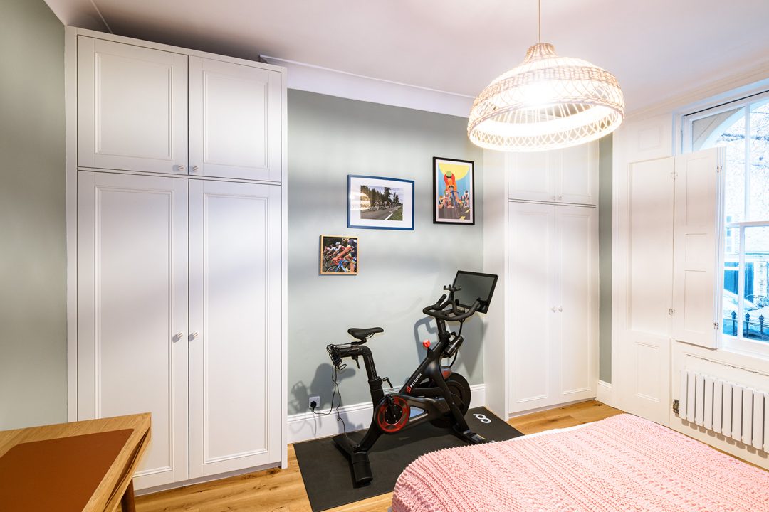 2 built in white alcove wardrobes in bedroom