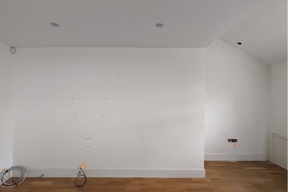 Empty white wall