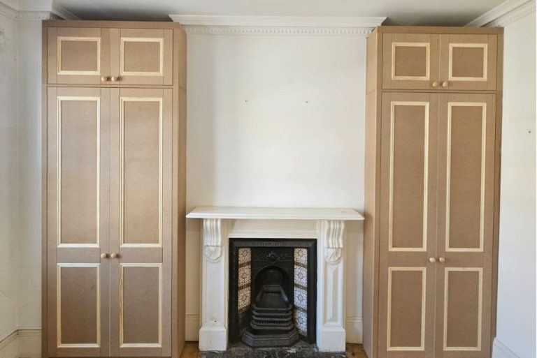 2 wall to wall fitted alcove wardrobes