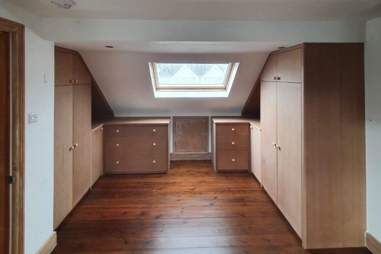 Wardrobes on either sides of loft