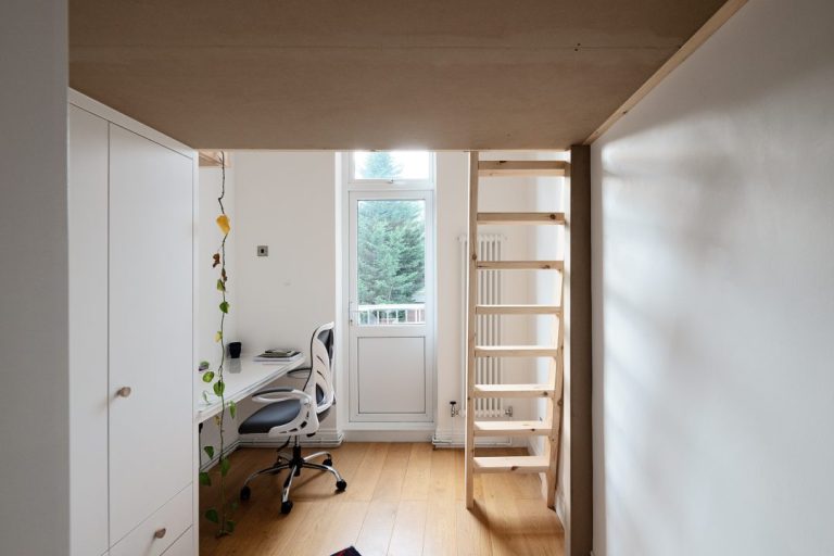 Built in modern loft bed