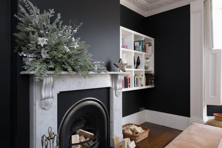 Built in alcove shelving with Christmas Styling